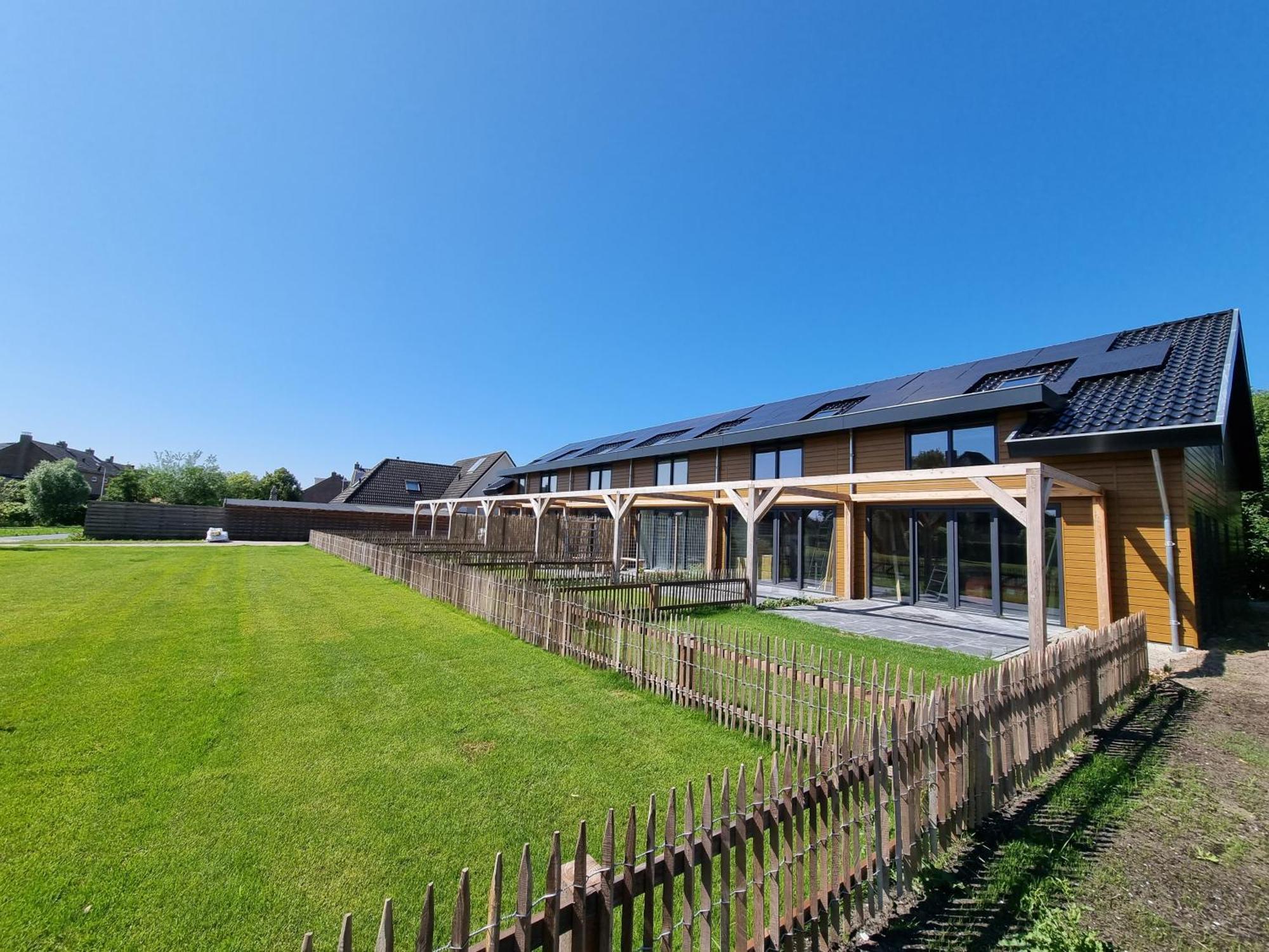 Hotel Dw Castricum Esterno foto